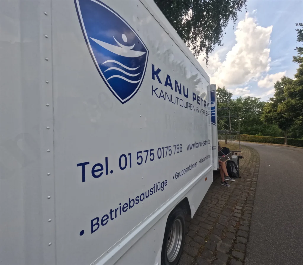 Kanu Petry van in the Eifel